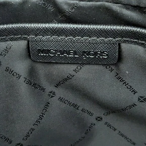 Michael Kors Jet Set Large East West Crossbody Black MK Signature . - Picture 12 of 15